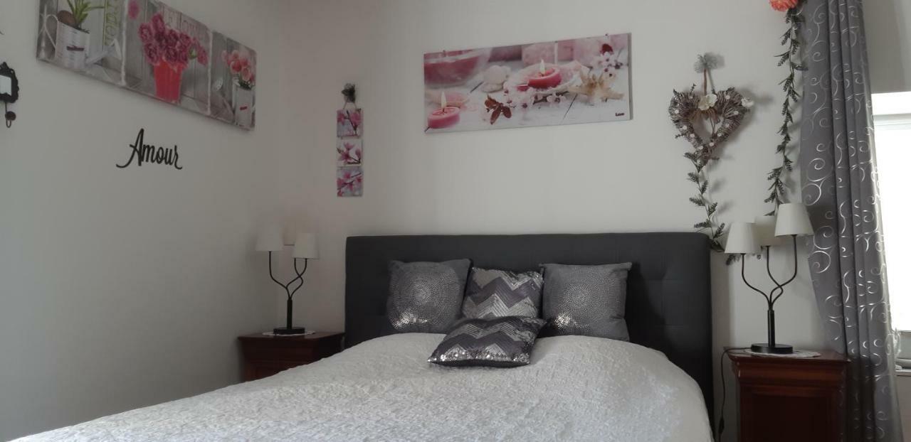 Les Orchidees Chambre Hotes Futuroscope Chasseneuil Poitiers Jaunay-Clan Exterior photo
